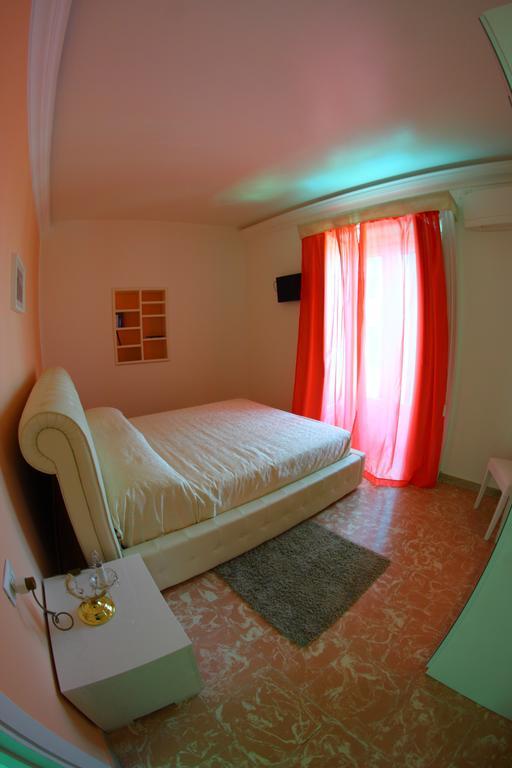 Gualtiero Camere & Suite Caltagirone Eksteriør billede